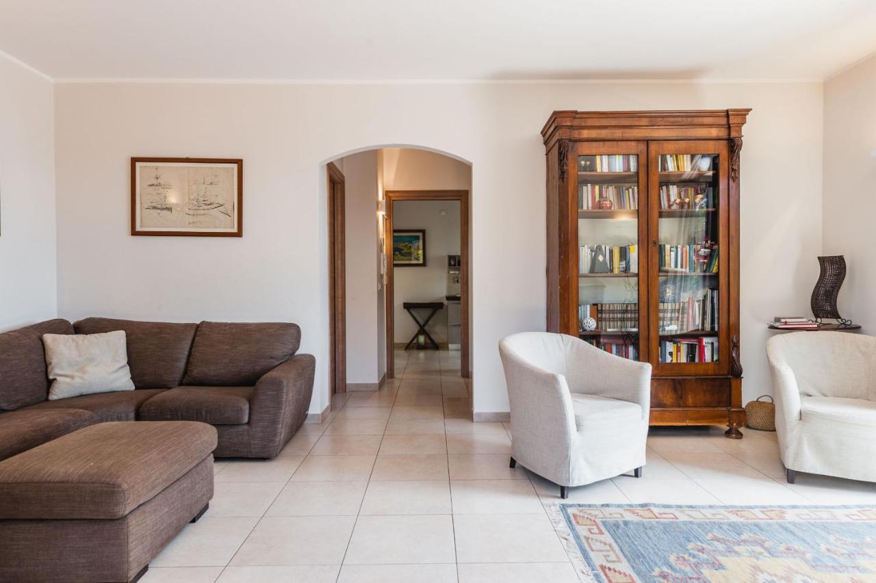 Siliqua House With Garden By Wonderful Italy Villa Трекастани Екстериор снимка